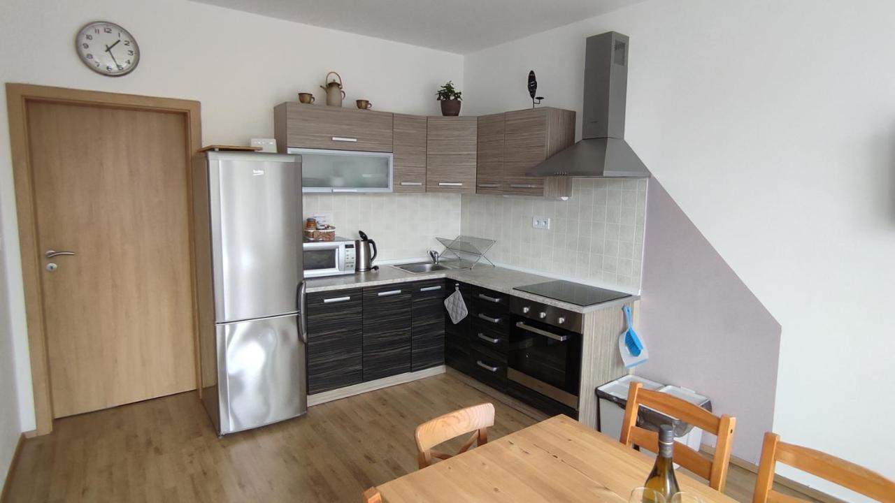 דירות Apartman Vejprty מראה חיצוני תמונה